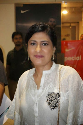 saba hameed 3