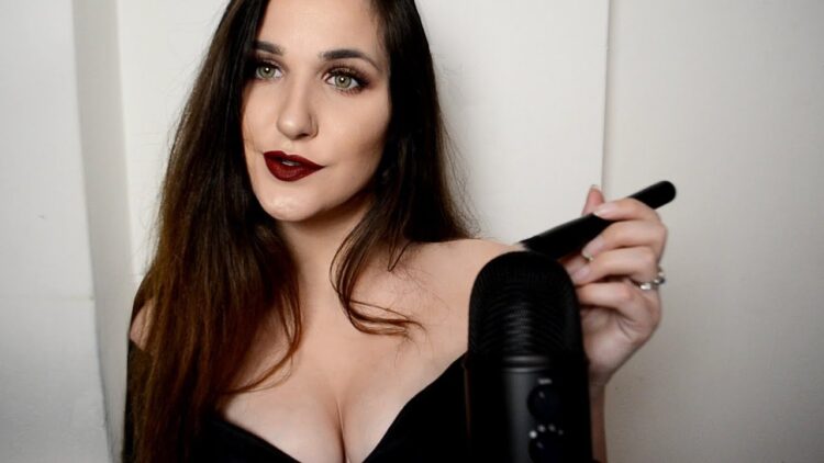 sabrina whispurringasmr 4