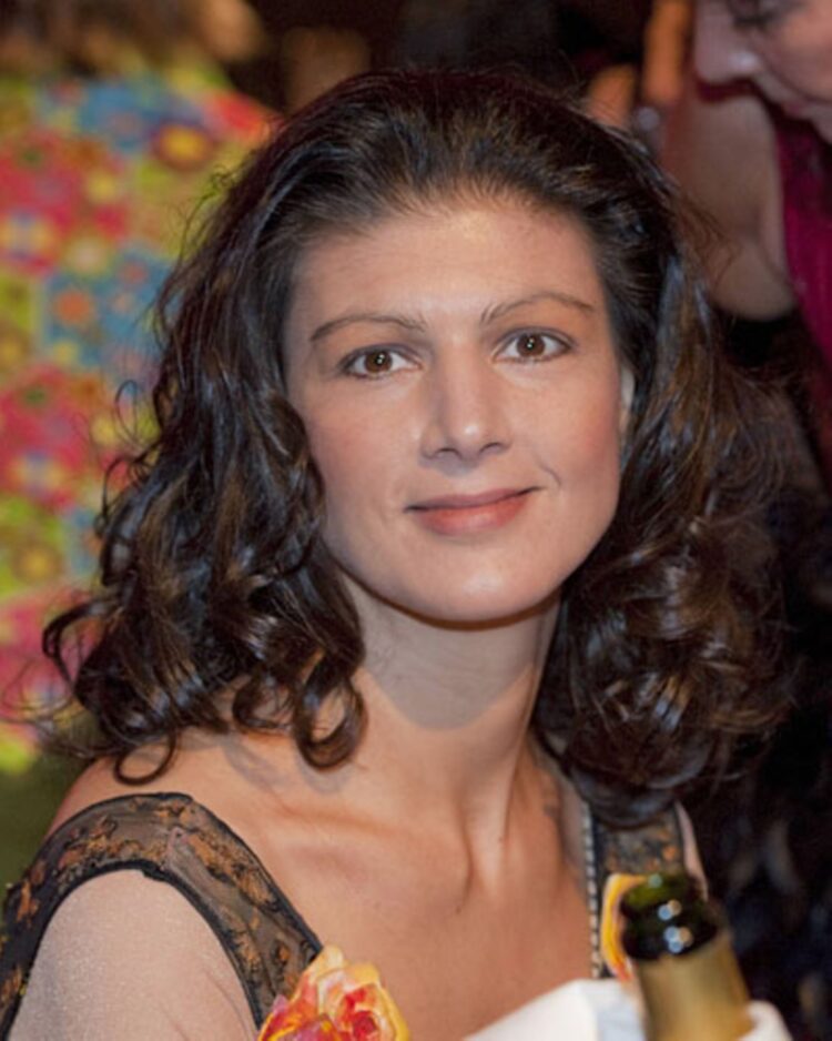 sahra wagenknecht 6