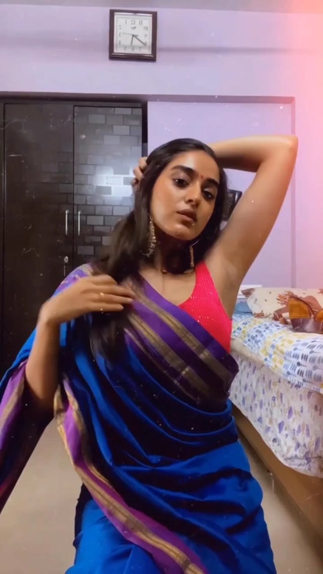 sakshi vaidya 8