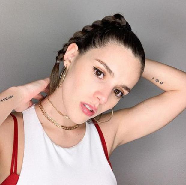 samantha siqueiros 8