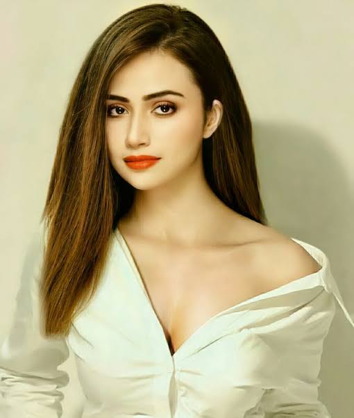 sana javed 6