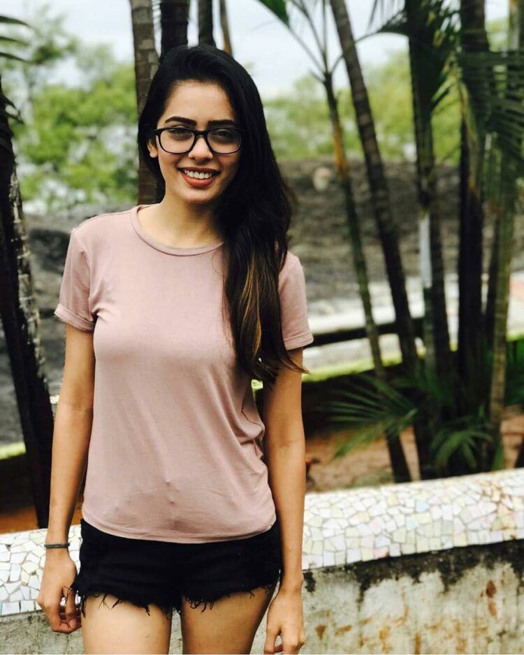 sana sayyad 5