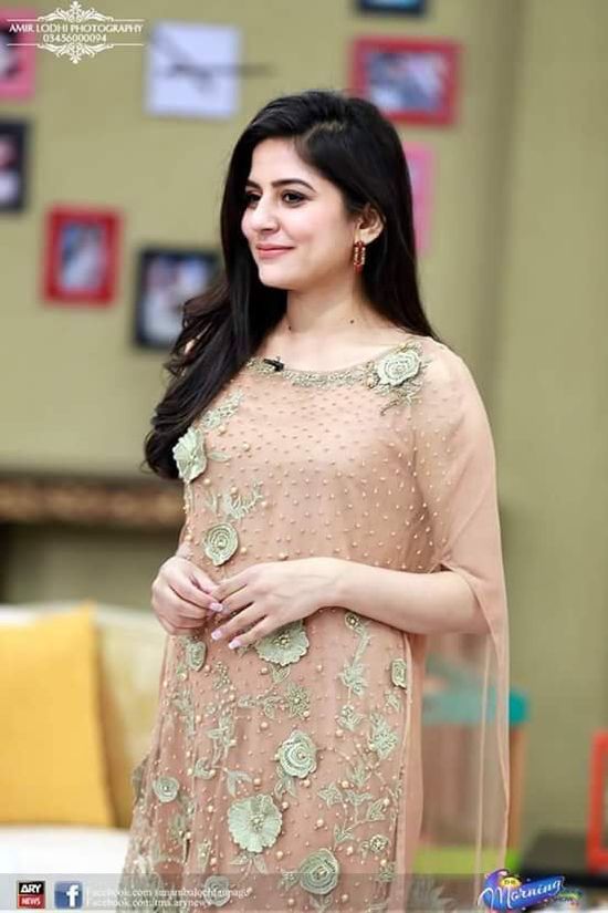 sanam baloch 6