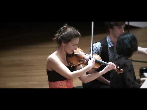 sandrine cantoreggi 21