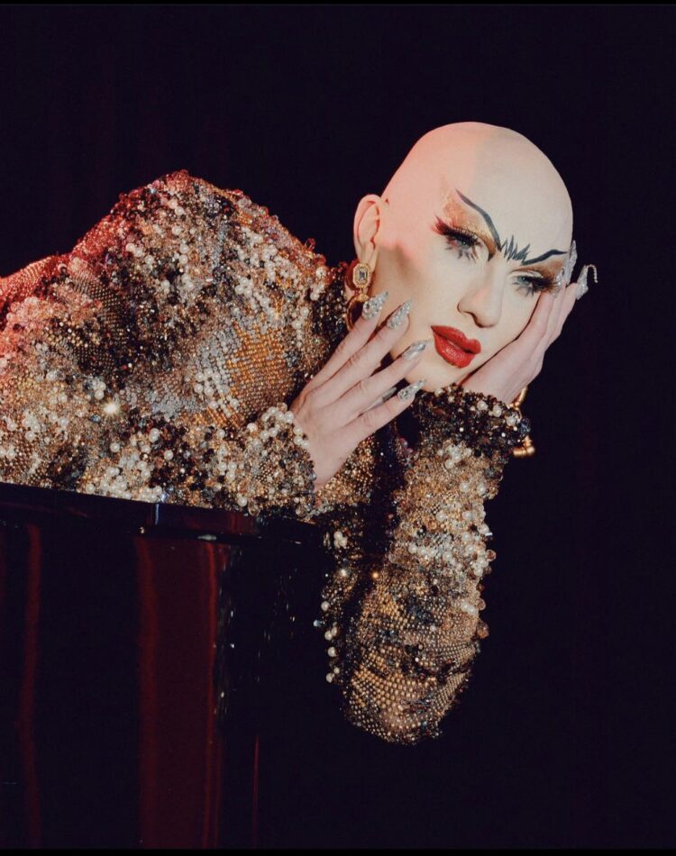 sasha velour 8