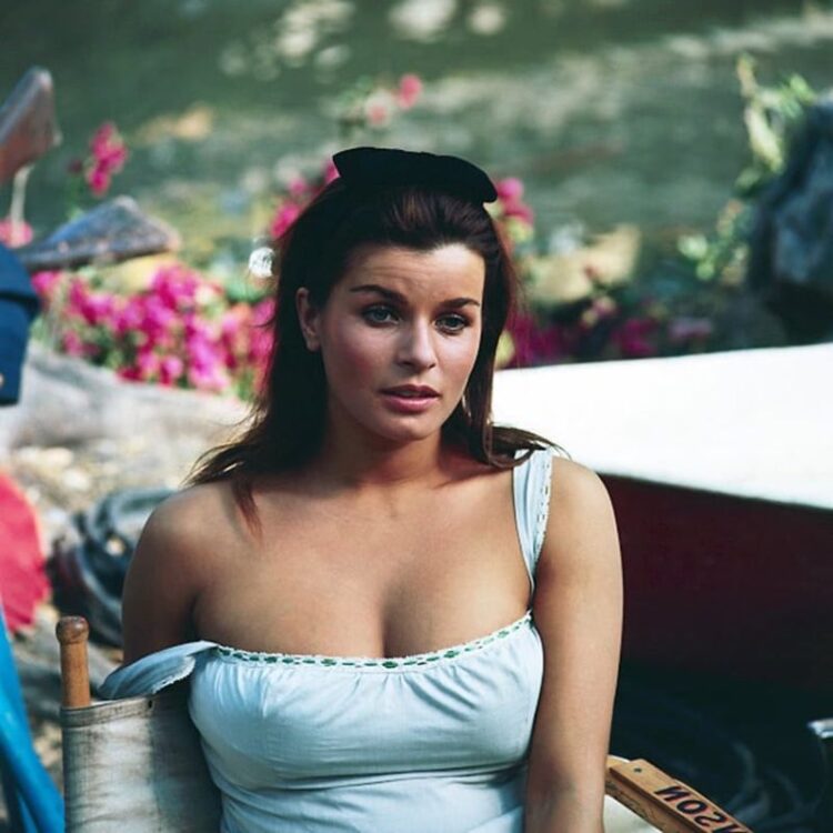 senta berger 9