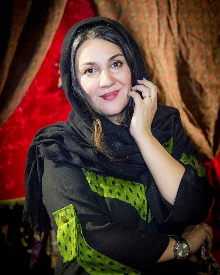 10 Hot Sexy Setareh Eskandari Bikini Pics