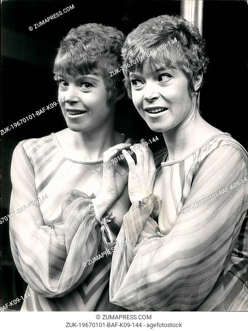 shani wallis 8