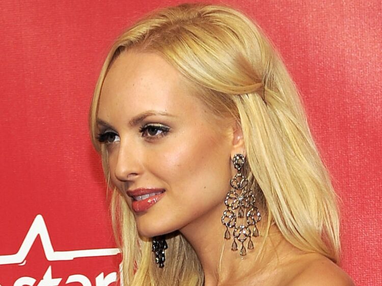 shera bechard 8