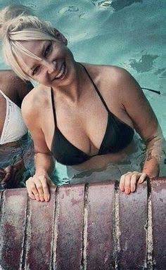 sia lee