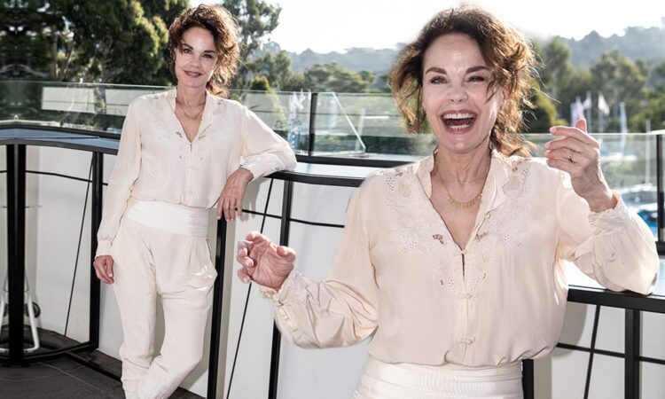 sigrid thornton 8