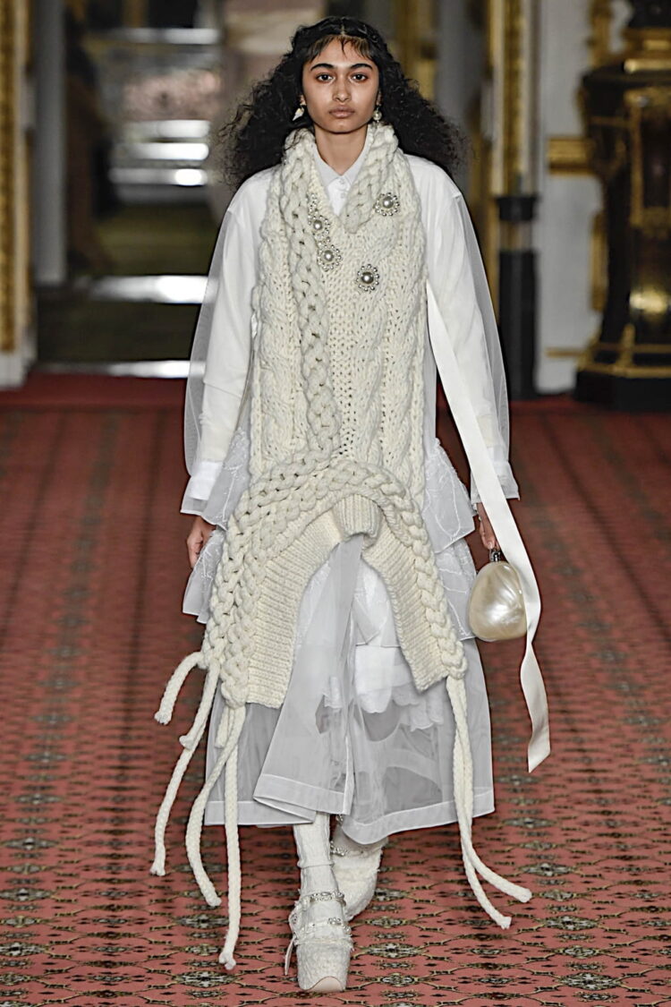 simone rocha 8