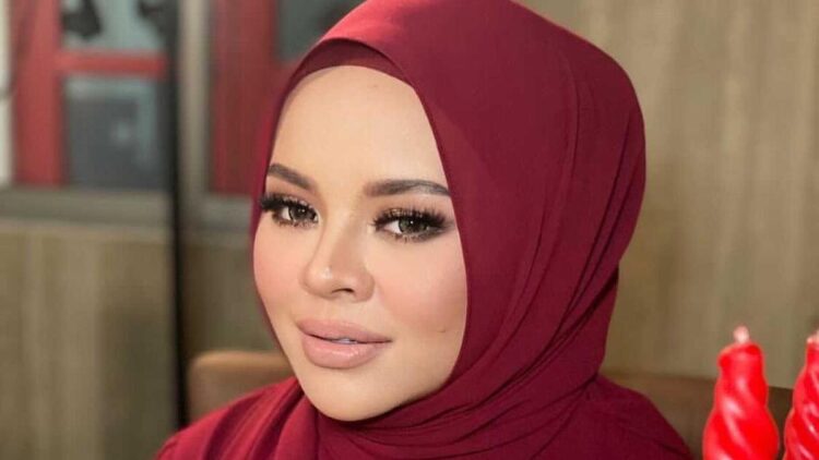 siti sarah raissuddin 4