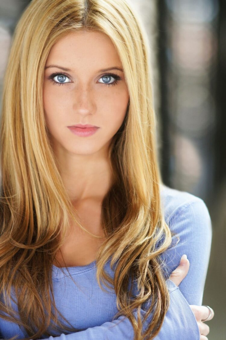 sloane avery 7