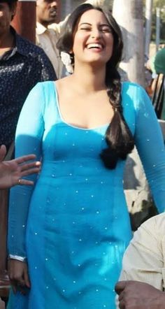 soundarya nandakumar 6