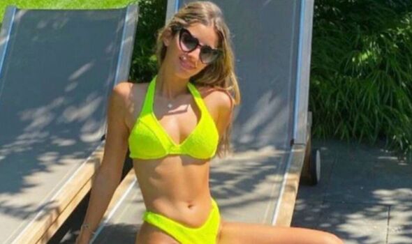 stay at home daughter 4