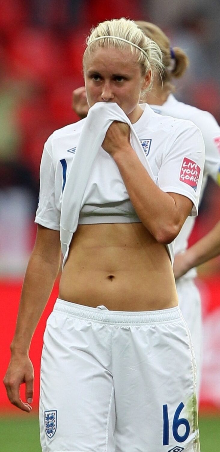 steph houghton 3