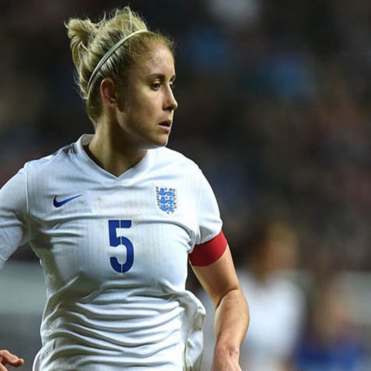 steph houghton 8