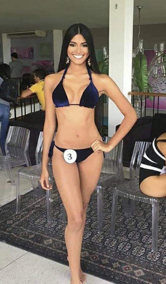 sthefany gutierrez 6