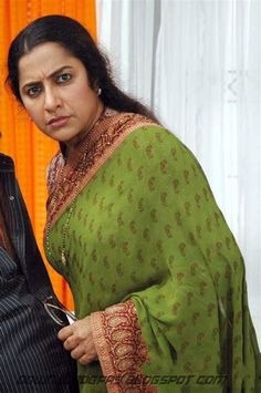 suhasini maniratnam 7