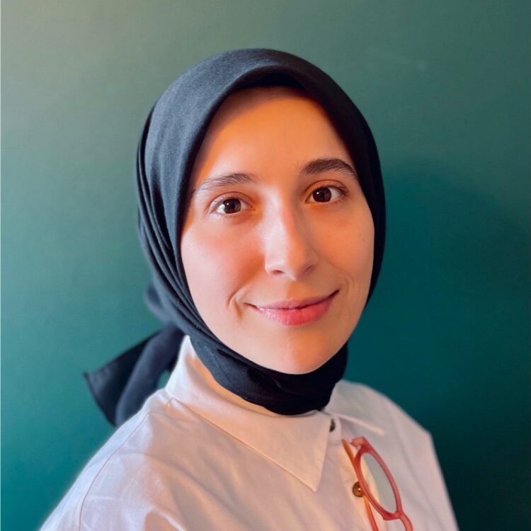 suheda aydin pehlivan 7