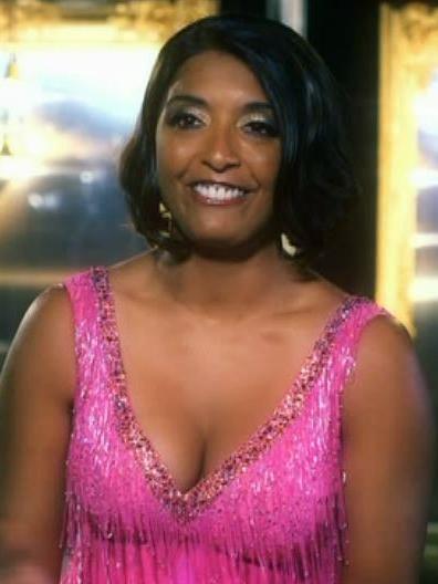 10 Hot Sexy Sunetra Sarker Bikini Pics