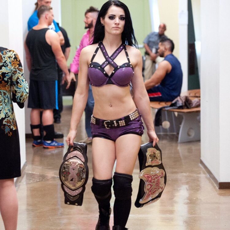 sweet saraya 1