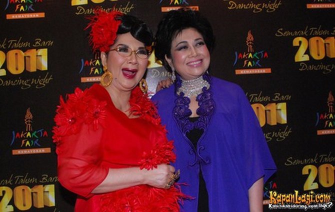 titiek puspa 8