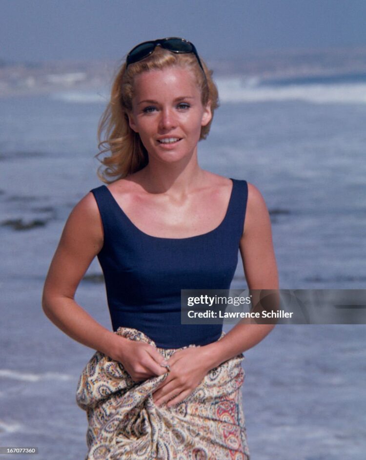 tuesday weld 8