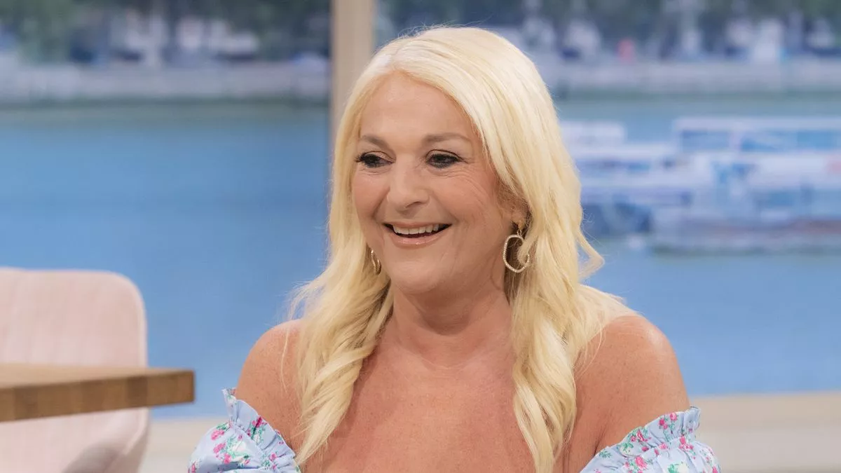 vanessa feltz 8