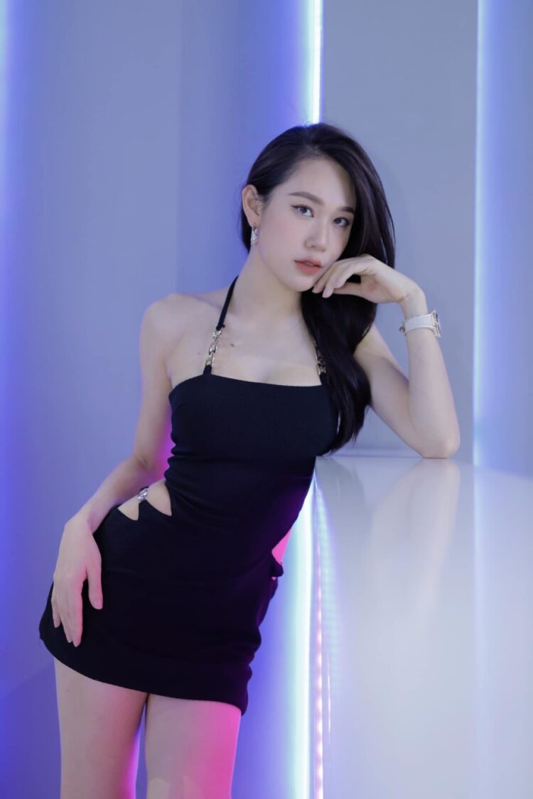 vu dieu thuy 8