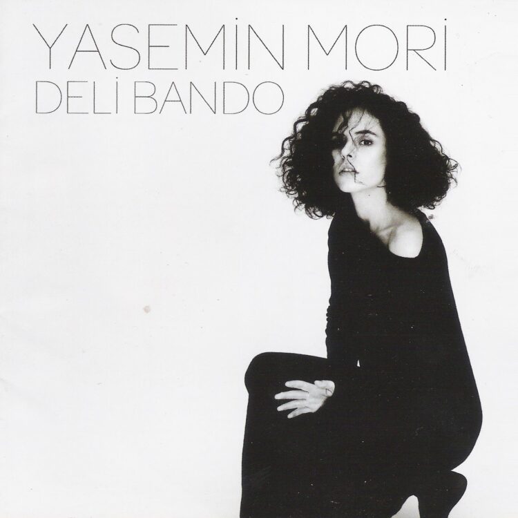 yasemin mori 8