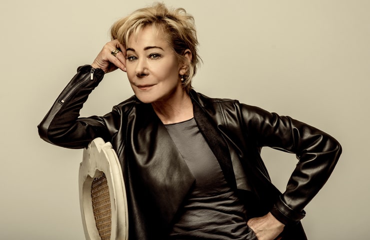 zoe wanamaker 5