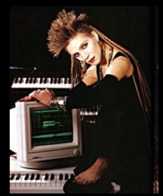 alannah currie feet 5