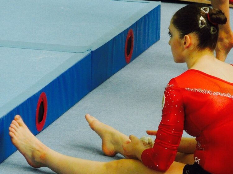 aliya mustafina feet 4