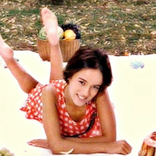 alizee feet 6