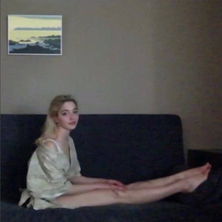 amalia ulman feet