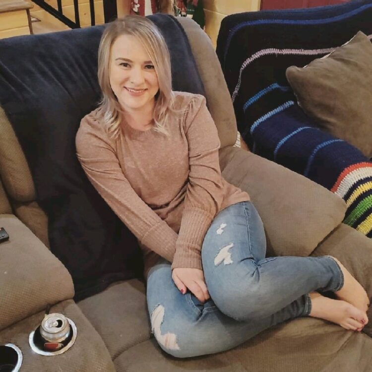 amanda albuquerque feet 4