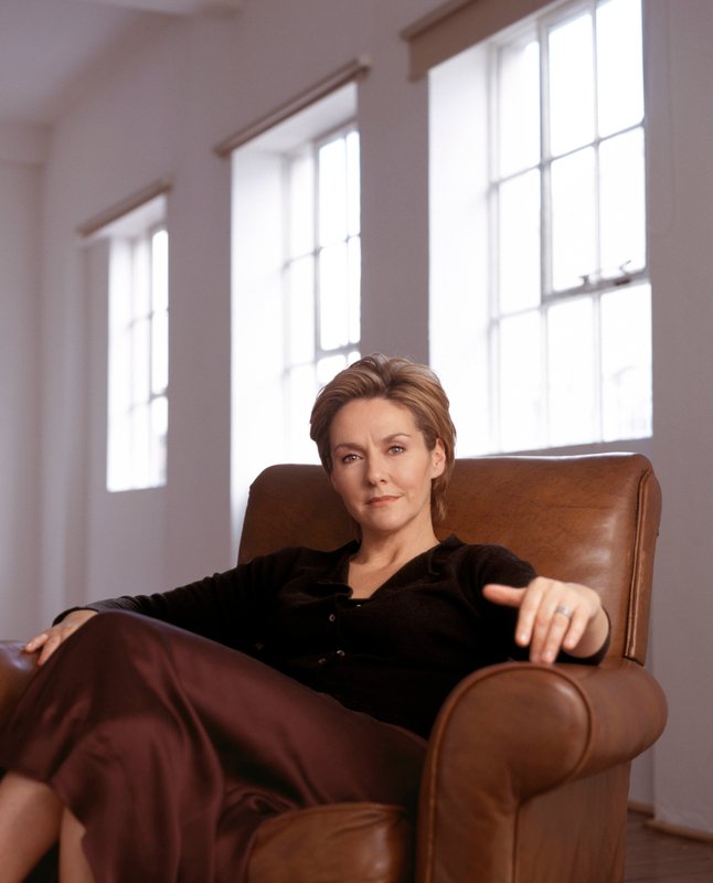 amanda burton feet 5