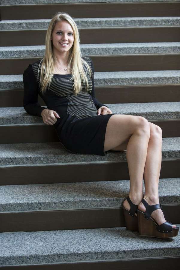 amanda kessel feet 6