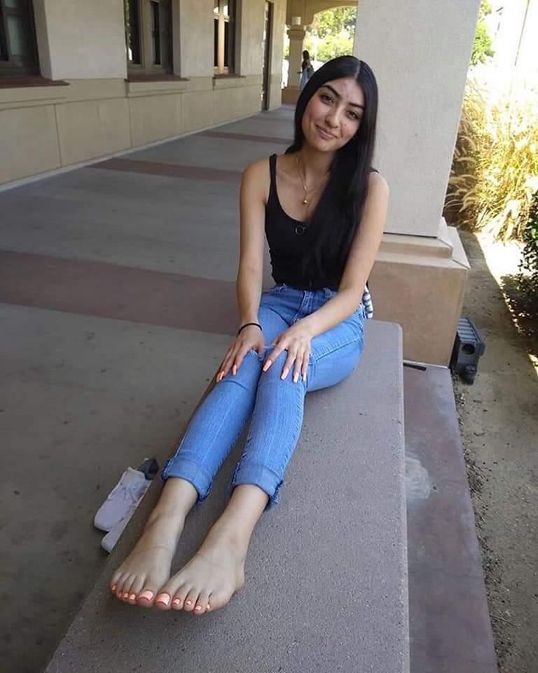 amara jade feet 5