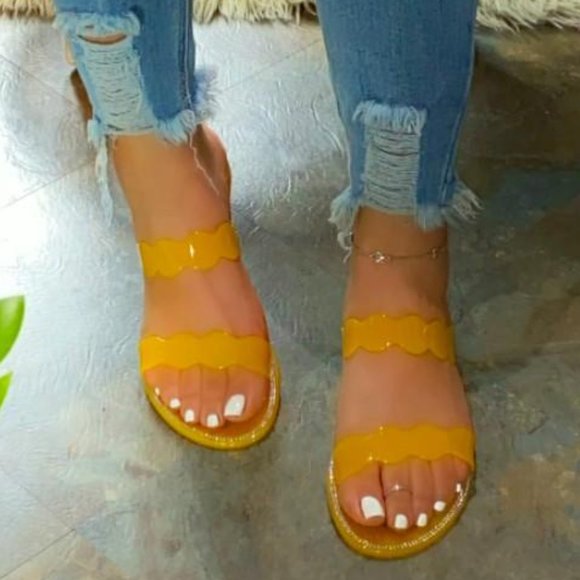 amber sienna feet 3