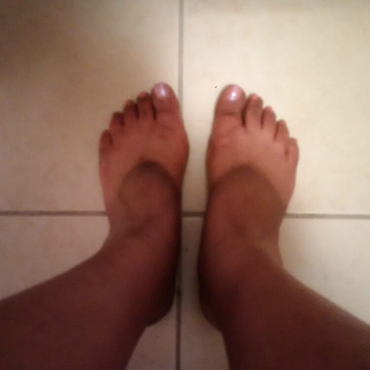 amina mohamed feet