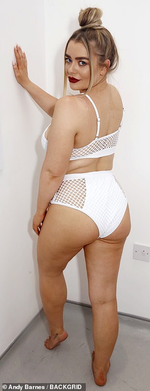 amy christophers feet 5