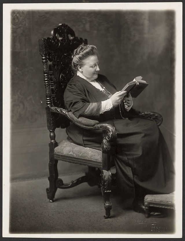 amy lowell feet