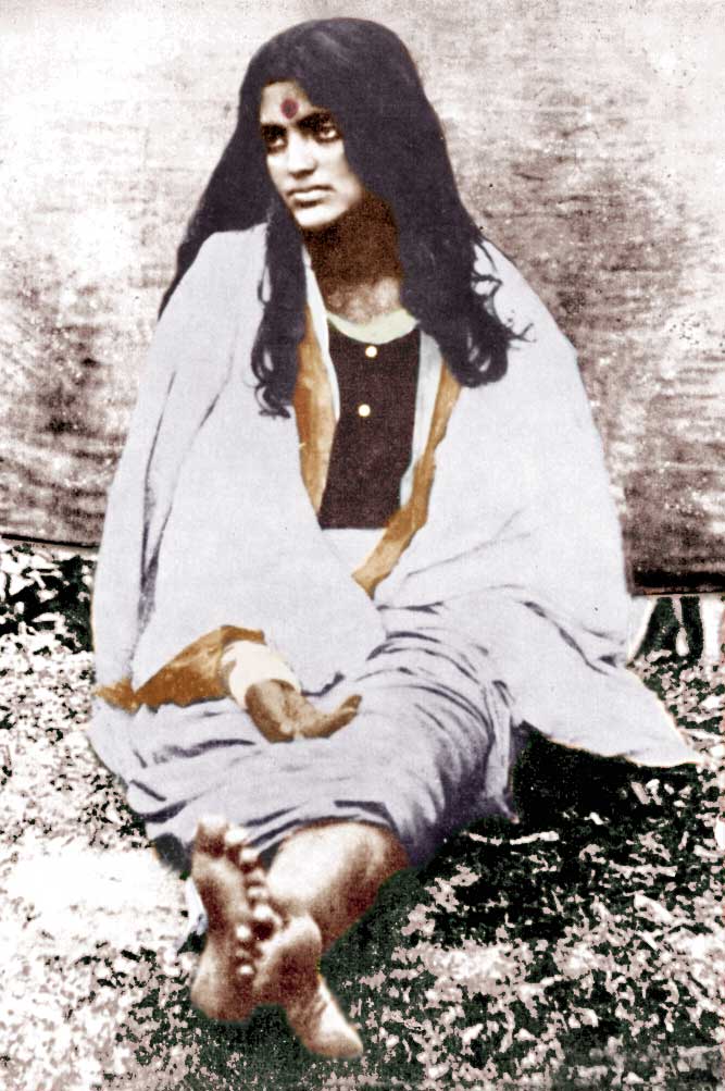 anandamayi ma feet 3