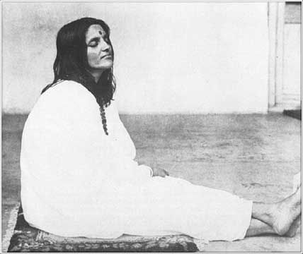 anandamayi ma feet 5