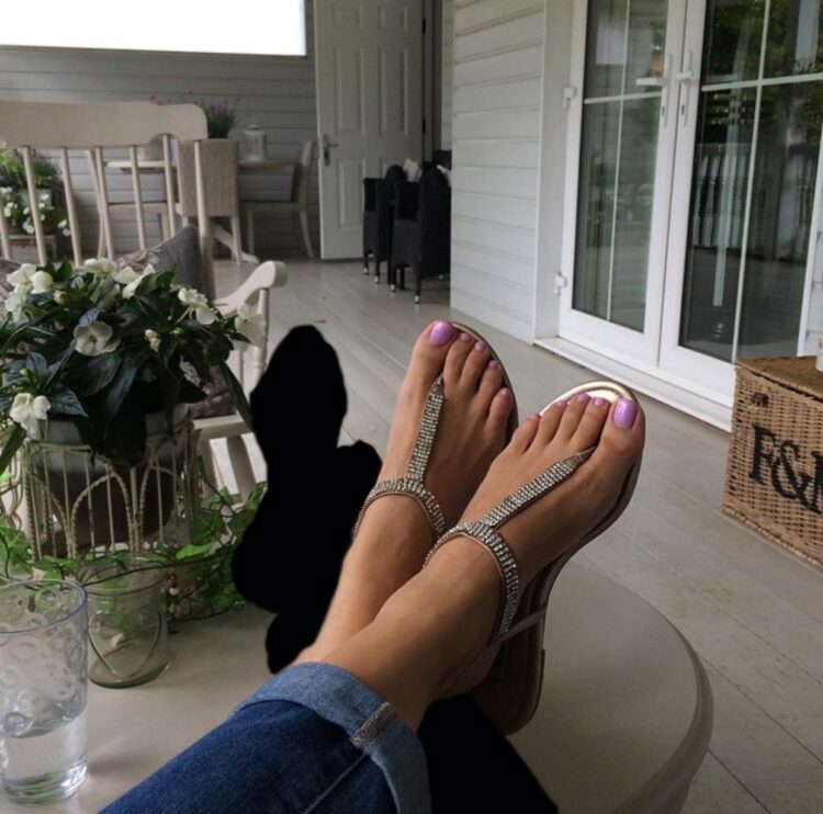 andrea mclean feet 2