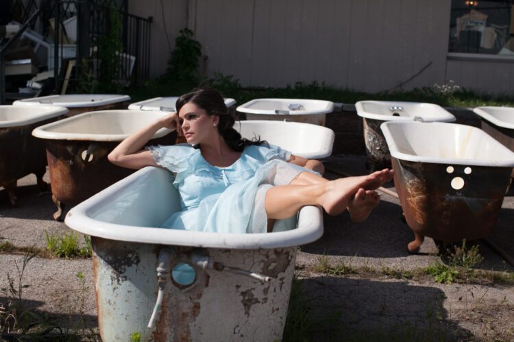 angaleena presley feet scaled